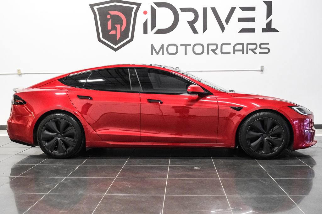 Used 2023 Tesla Model S Plaid image 11