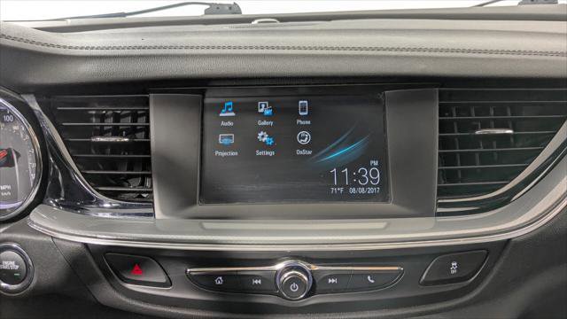 Used 2018 Buick Regal Preferred image 31