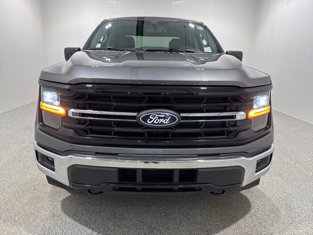 Used 2024 Ford F150 XLT AWD/4WD image 2