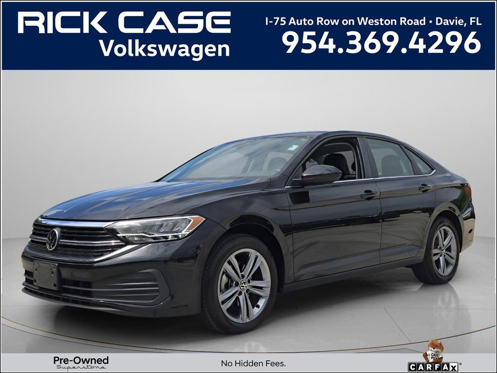 Certified 2022 Volkswagen Jetta SE image 1