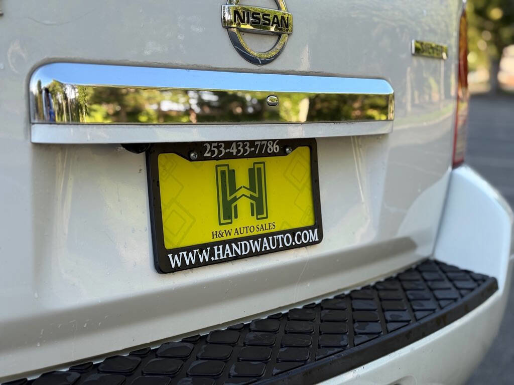 Used 2011 Nissan Pathfinder Silver w/ Protection Pkg image 21