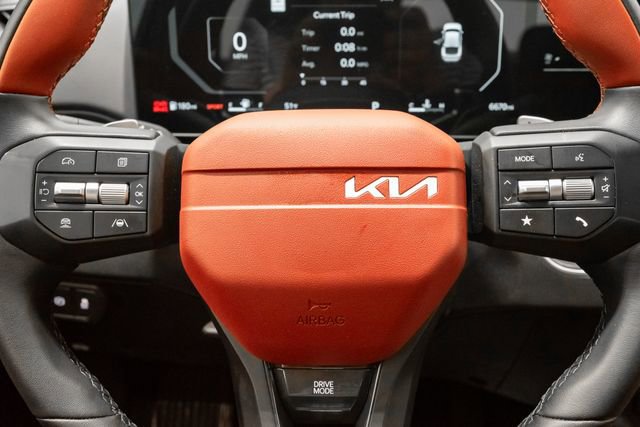 Used 2025 Kia K4 GT-Line w/ GT-Line Premium Package image 13
