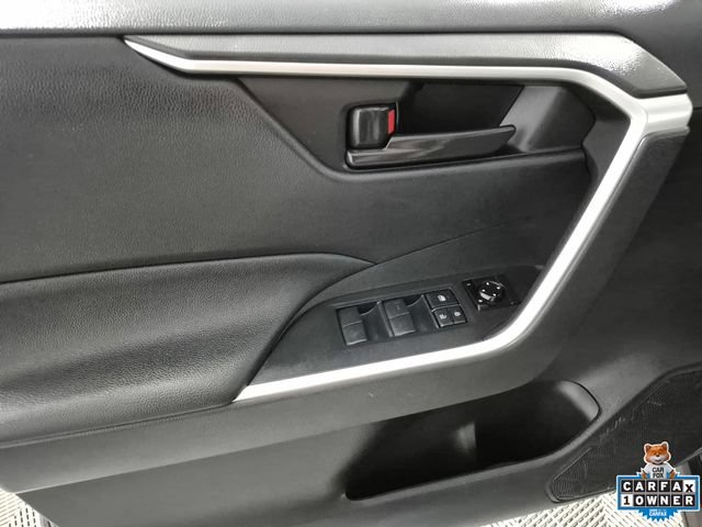 Certified 2023 Toyota RAV4 LE AWD/4WD image 15