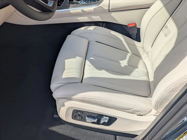 New 2026 BMW X5 sDrive40i image 4