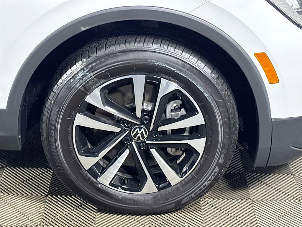Certified 2023 Volkswagen Tiguan S image 23