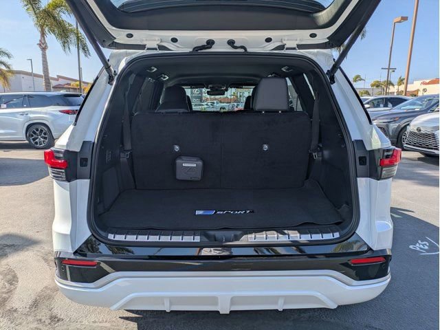 New 2026 Lexus TX 500h AWD image 21