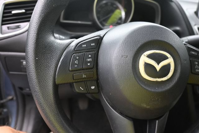 Used 2016 MAZDA MAZDA3 i Sport FWD image 14