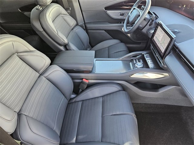 New 2026 Lincoln Nautilus Reserve image 13