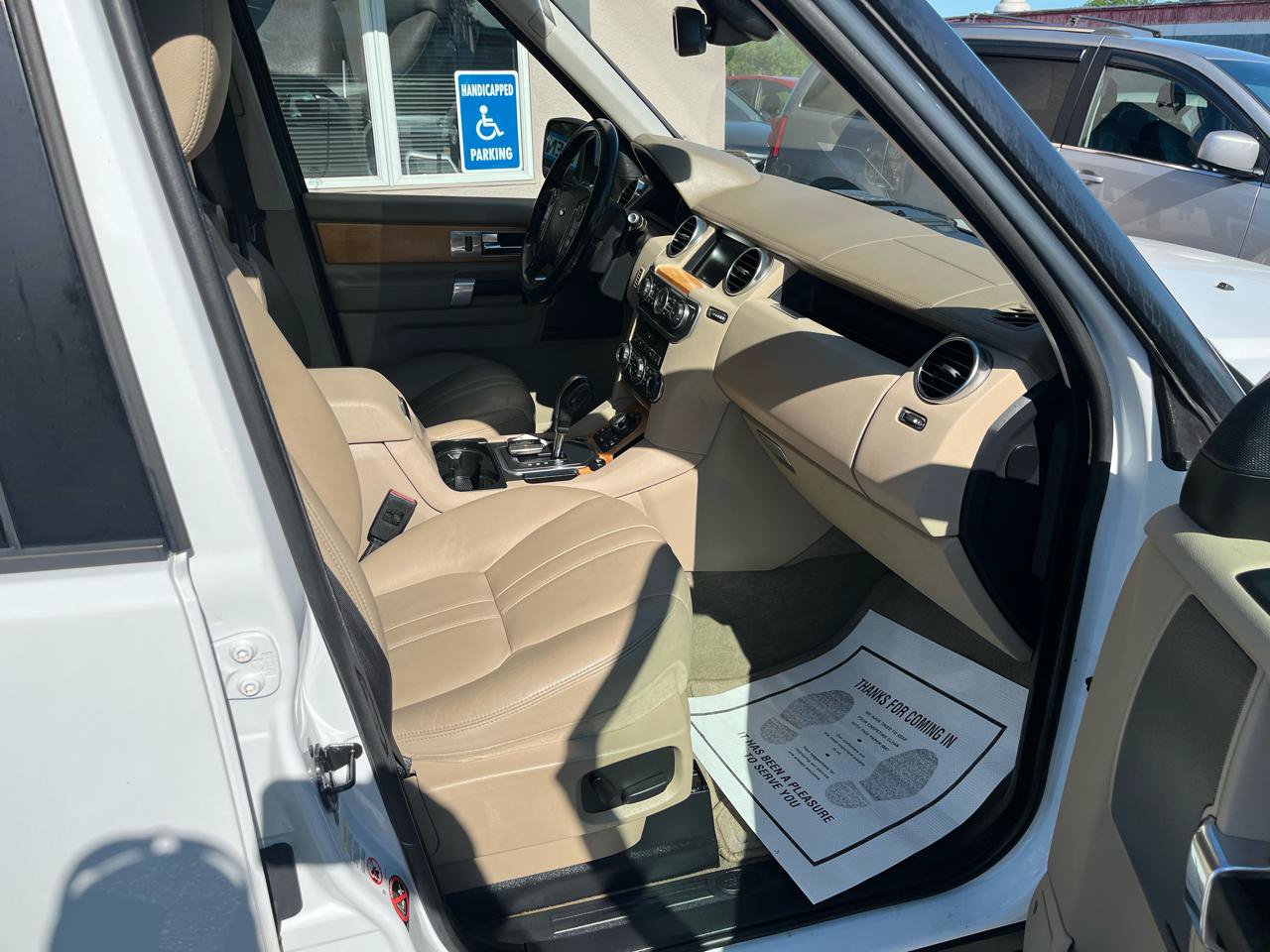 Used 2012 Land Rover LR4 HSE AWD/4WD image 28
