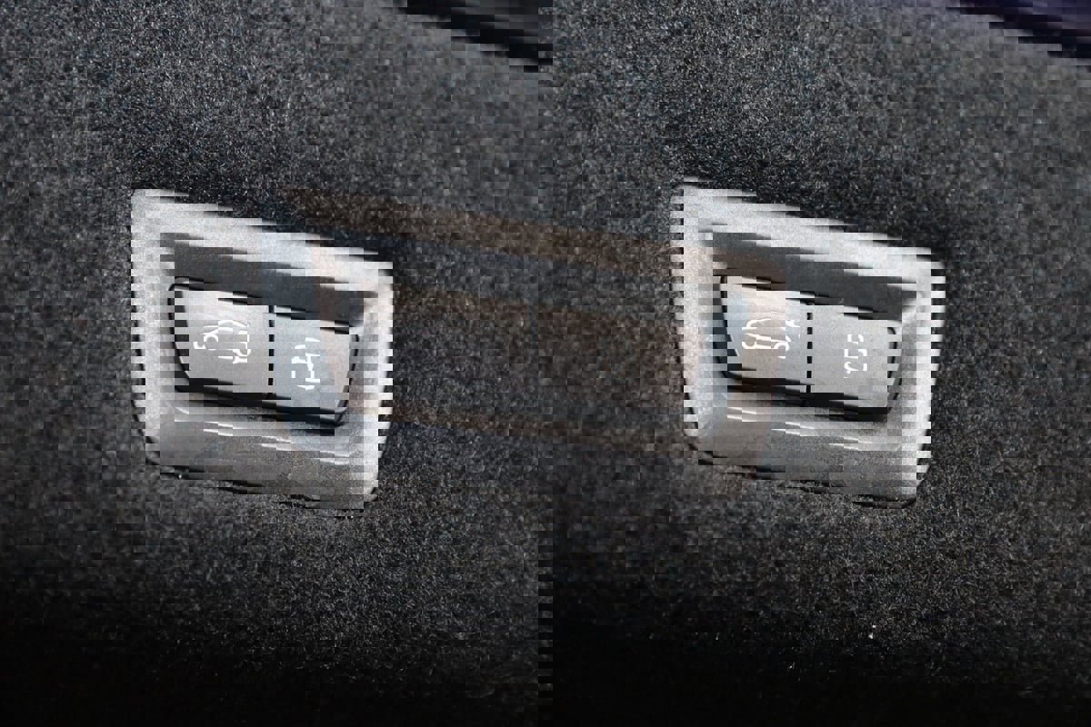 Used 2023 BMW 760i xDrive image 66