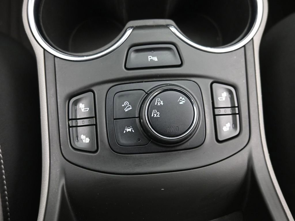 Used 2022 GMC Terrain SLT w/ Infotainment Package II image 16