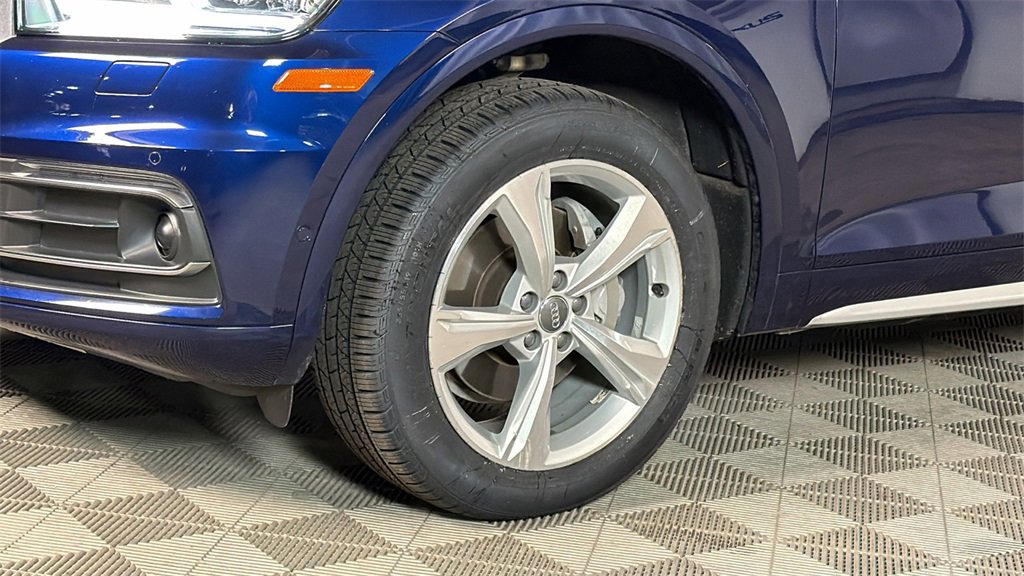 Used 2020 Audi Q5 Prestige image 6