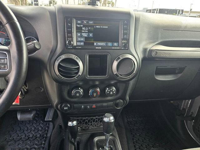 Used 2017 Jeep Wrangler Unlimited Sport w/ Dual Top Group image 17