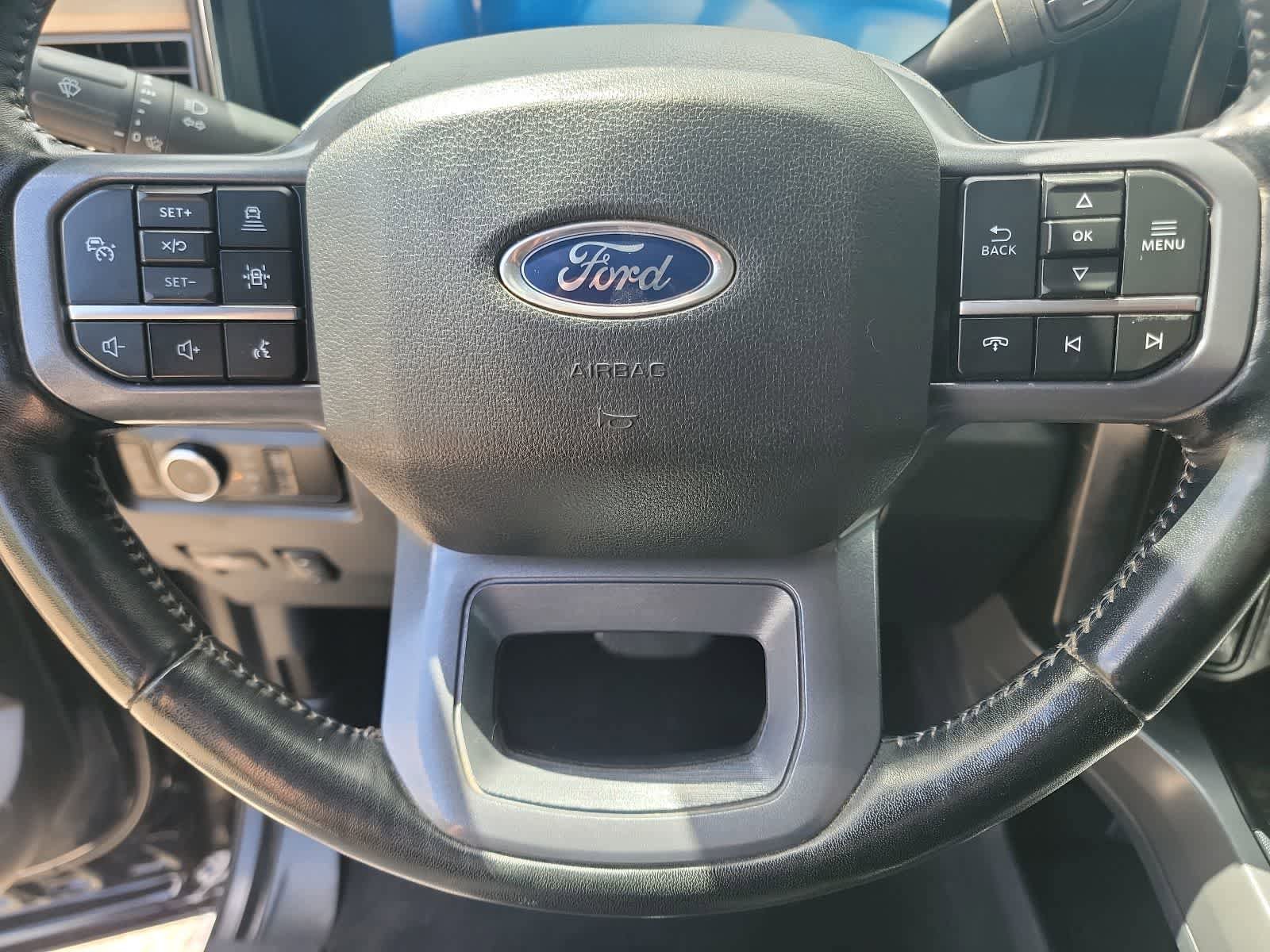 Used 2023 Ford F350 Lariat w/ Lariat Ultimate Package AWD/4WD image 22