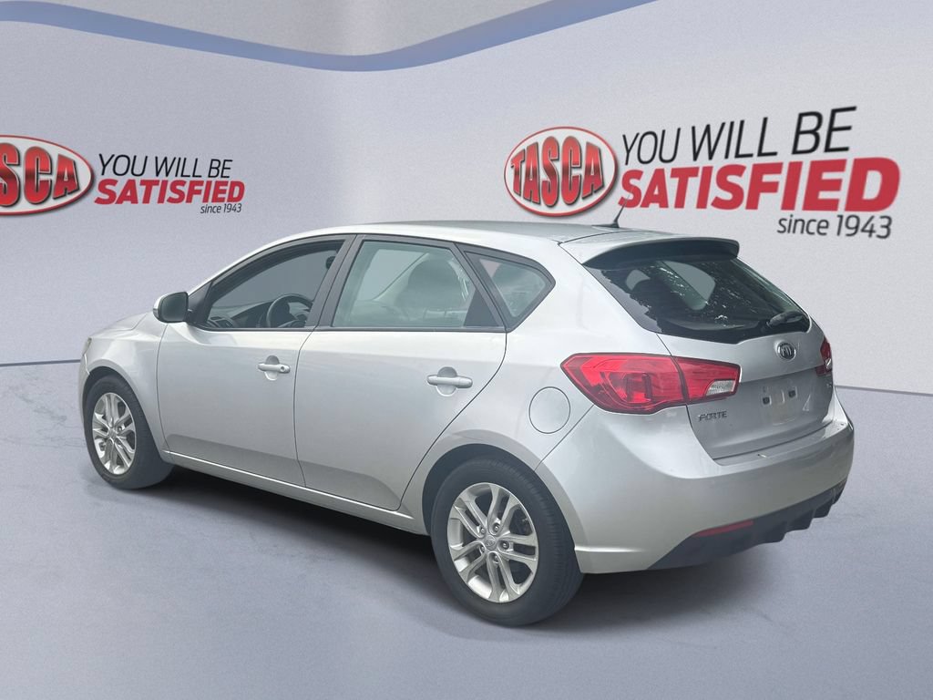 Used 2012 Kia Forte EX FWD image 4