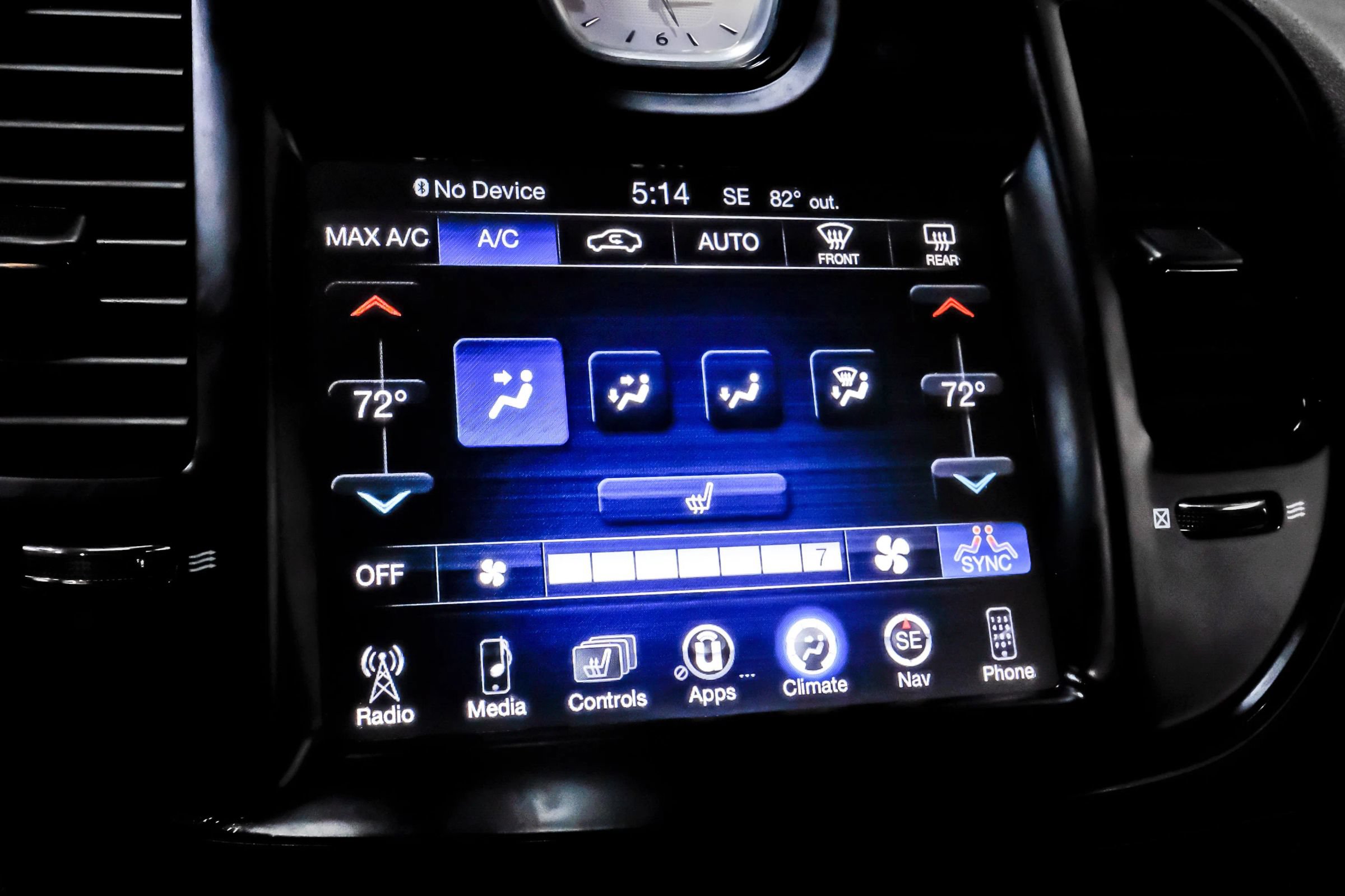 Used 2015 Chrysler 300 S RWD image 36