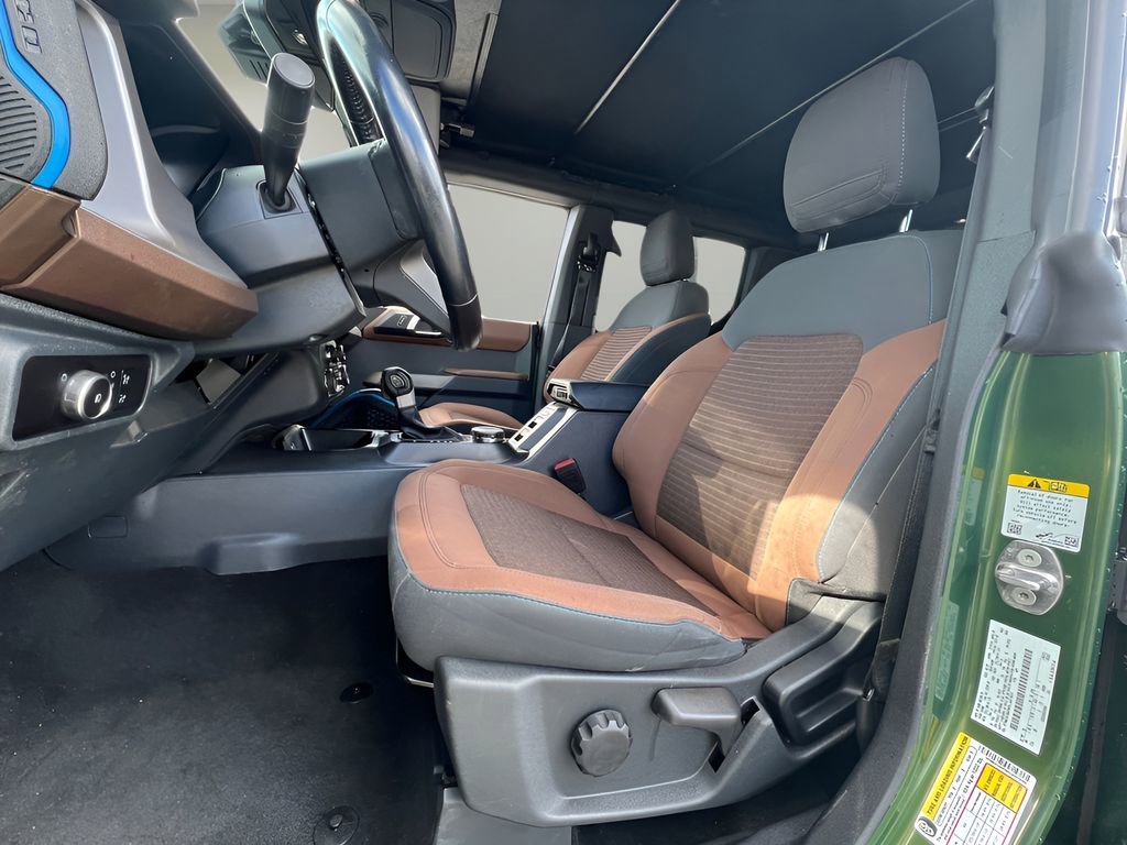 Used 2023 Ford Bronco Outer Banks image 11