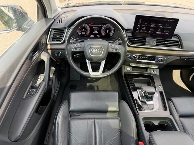 Used 2024 Audi Q5 2.0T Premium Plus AWD/4WD image 32
