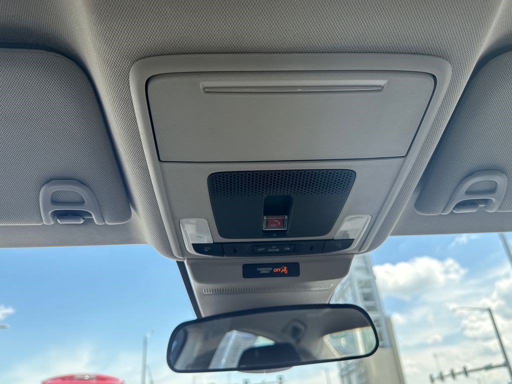 Certified 2023 Honda Accord LX image 30