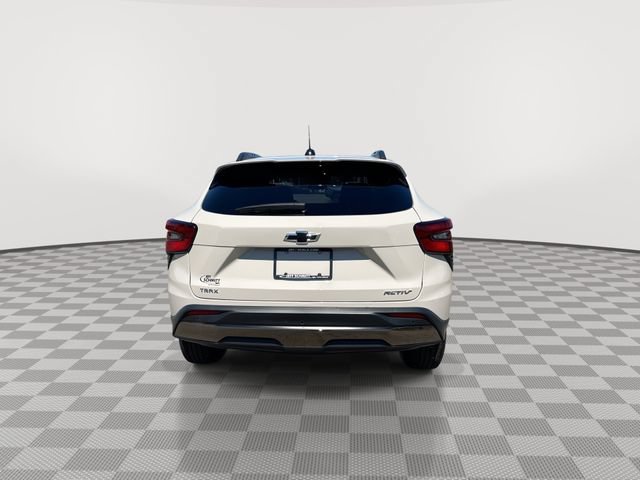 New 2026 Chevrolet Trax ACTIV w/ Driver Confidence Package FWD image 12