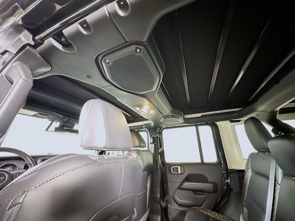 Used 2022 Jeep Wrangler Unlimited Sahara image 13