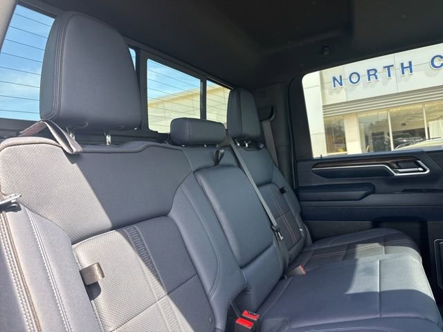 Used 2025 Chevrolet Silverado 3500 High Country w/ High Country Premium Package AWD/4WD image 28