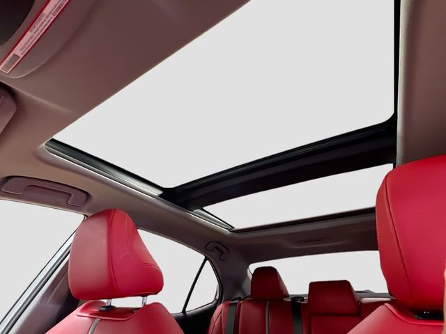 Used 2021 Toyota Camry XSE w/ Carpet Mat Package (TMS) image 23