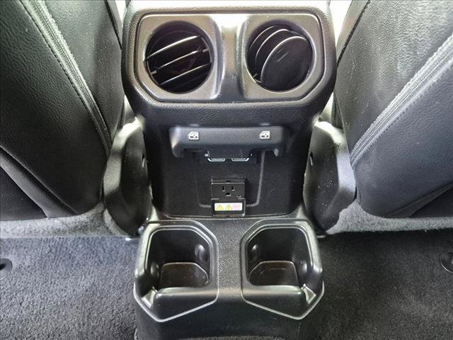 Used 2021 Jeep Gladiator Overland AWD/4WD image 17