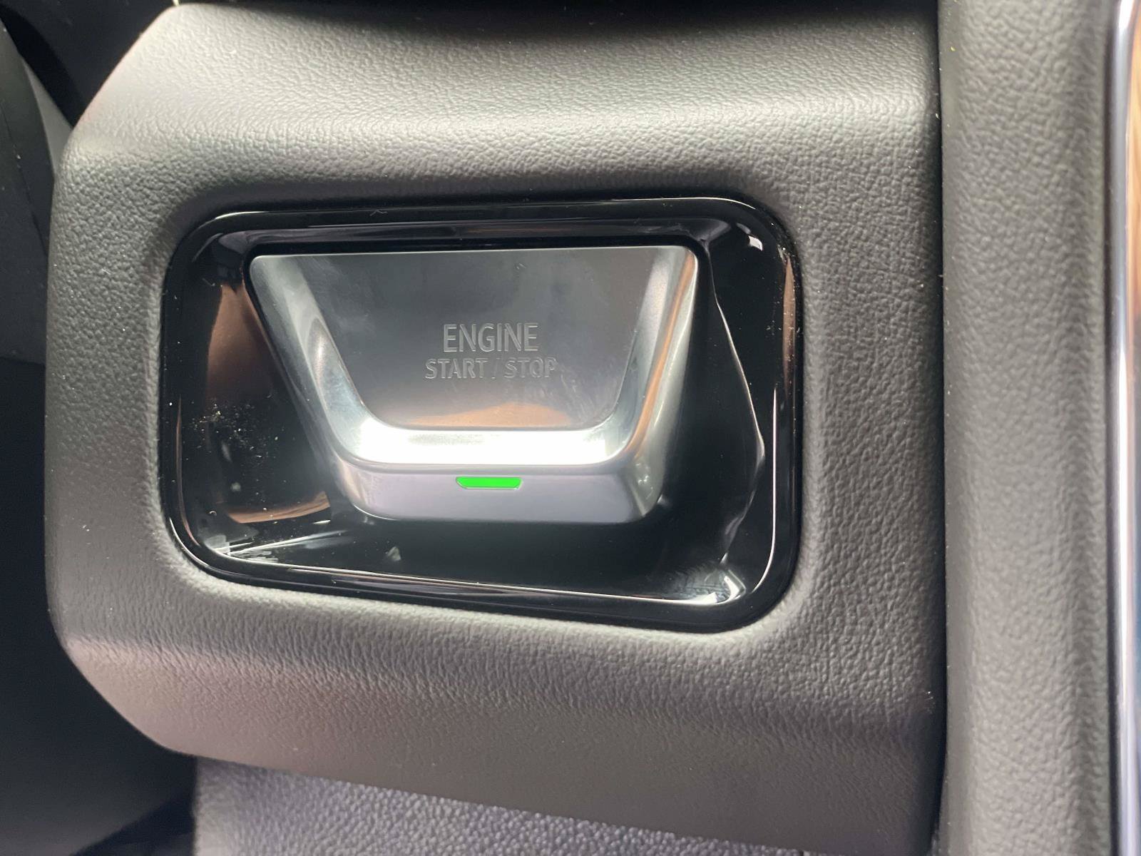 New 2026 GMC Yukon XL Elevation RWD image 16