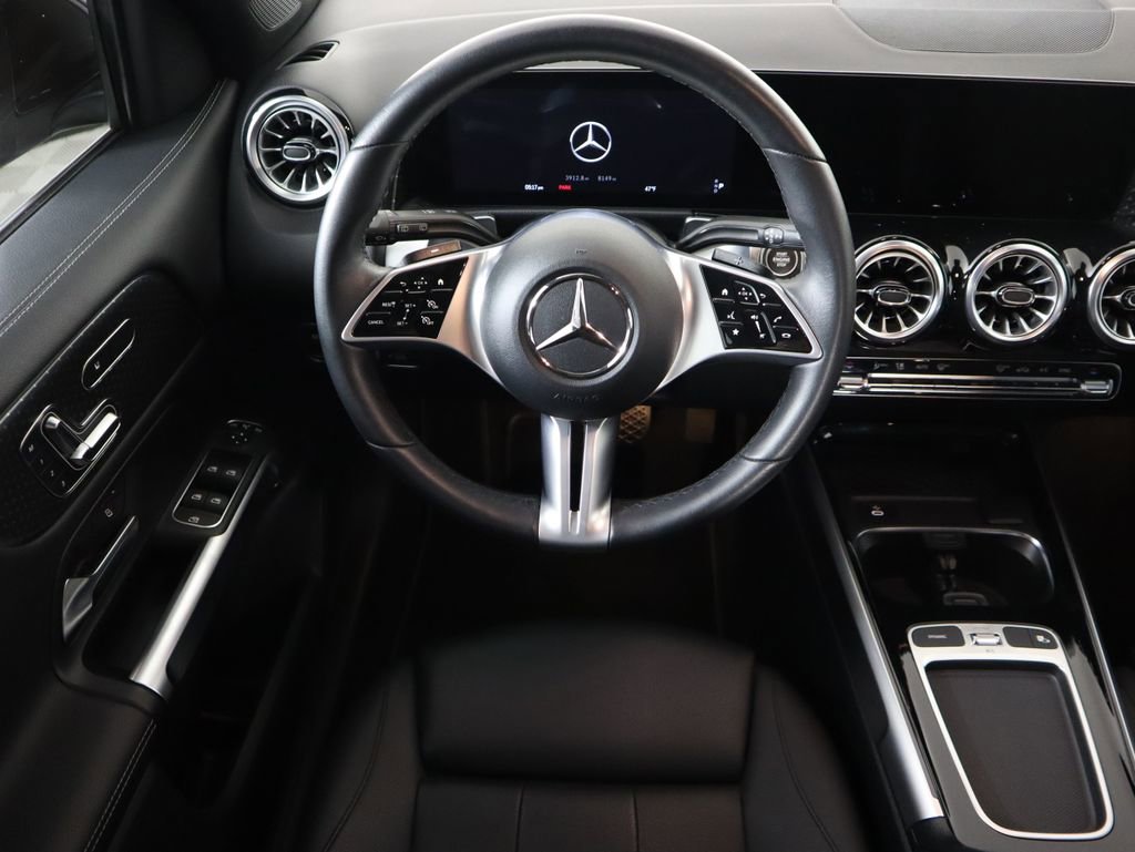 Certified 2024 Mercedes-Benz GLB 250 GLB 250 image 10
