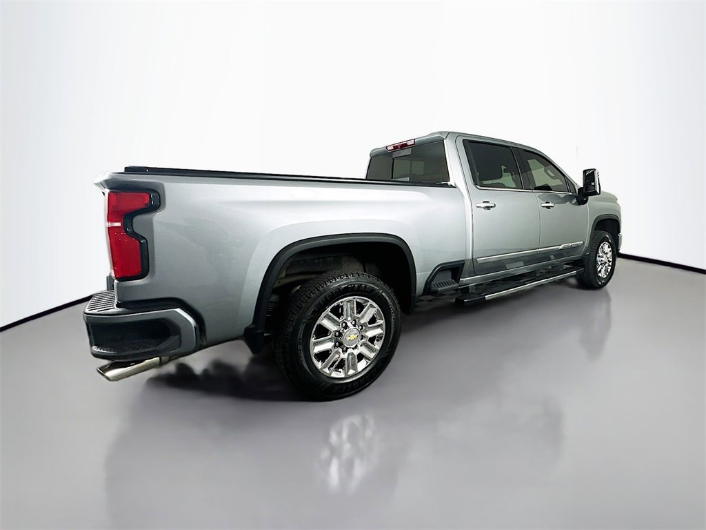 Used 2024 Chevrolet Silverado 2500 High Country image 7