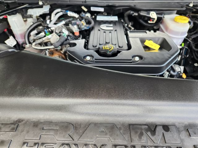 Used 2026 RAM 2500 Limited AWD/4WD image 32