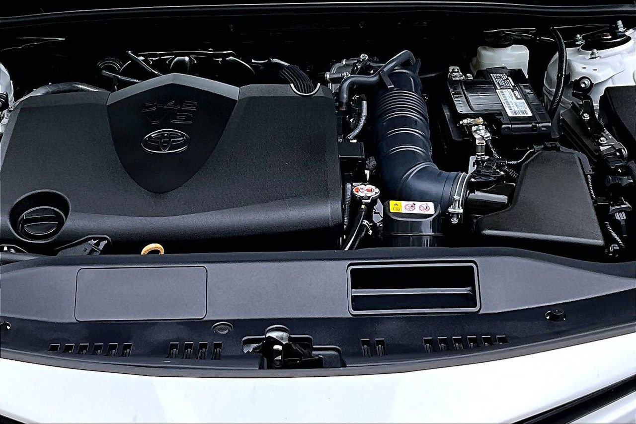 Used 2023 Toyota Camry TRD FWD image 31