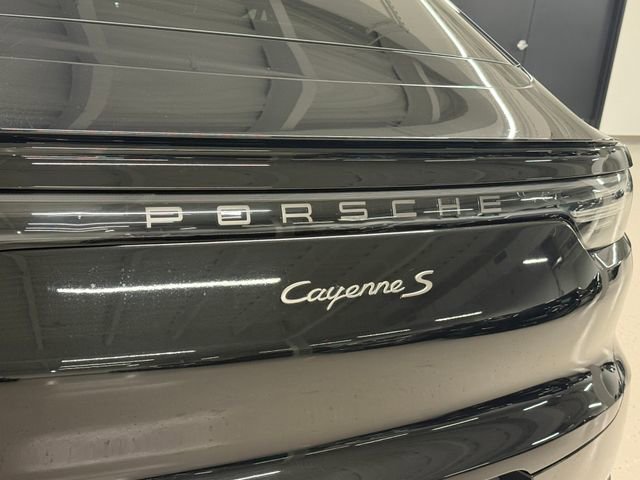 Certified 2023 Porsche Cayenne S image 13