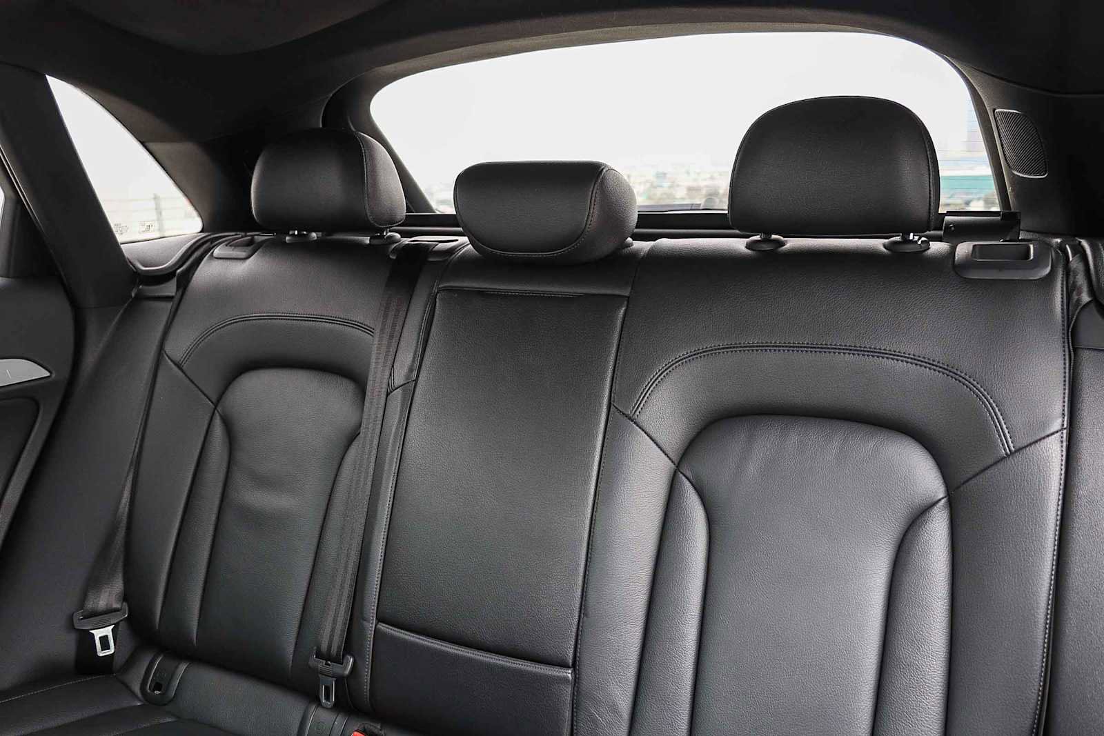 Used 2018 Audi Q3 2.0T Premium FWD image 24