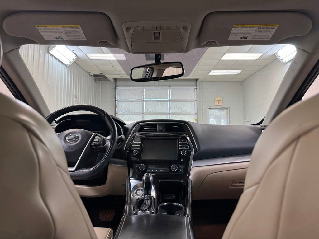 Used 2016 Nissan Maxima 3.5 SL image 19