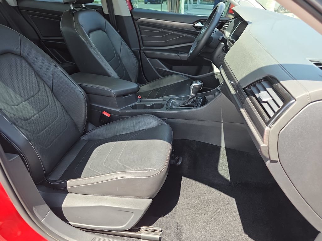 Used 2022 Volkswagen Jetta SEL FWD image 34