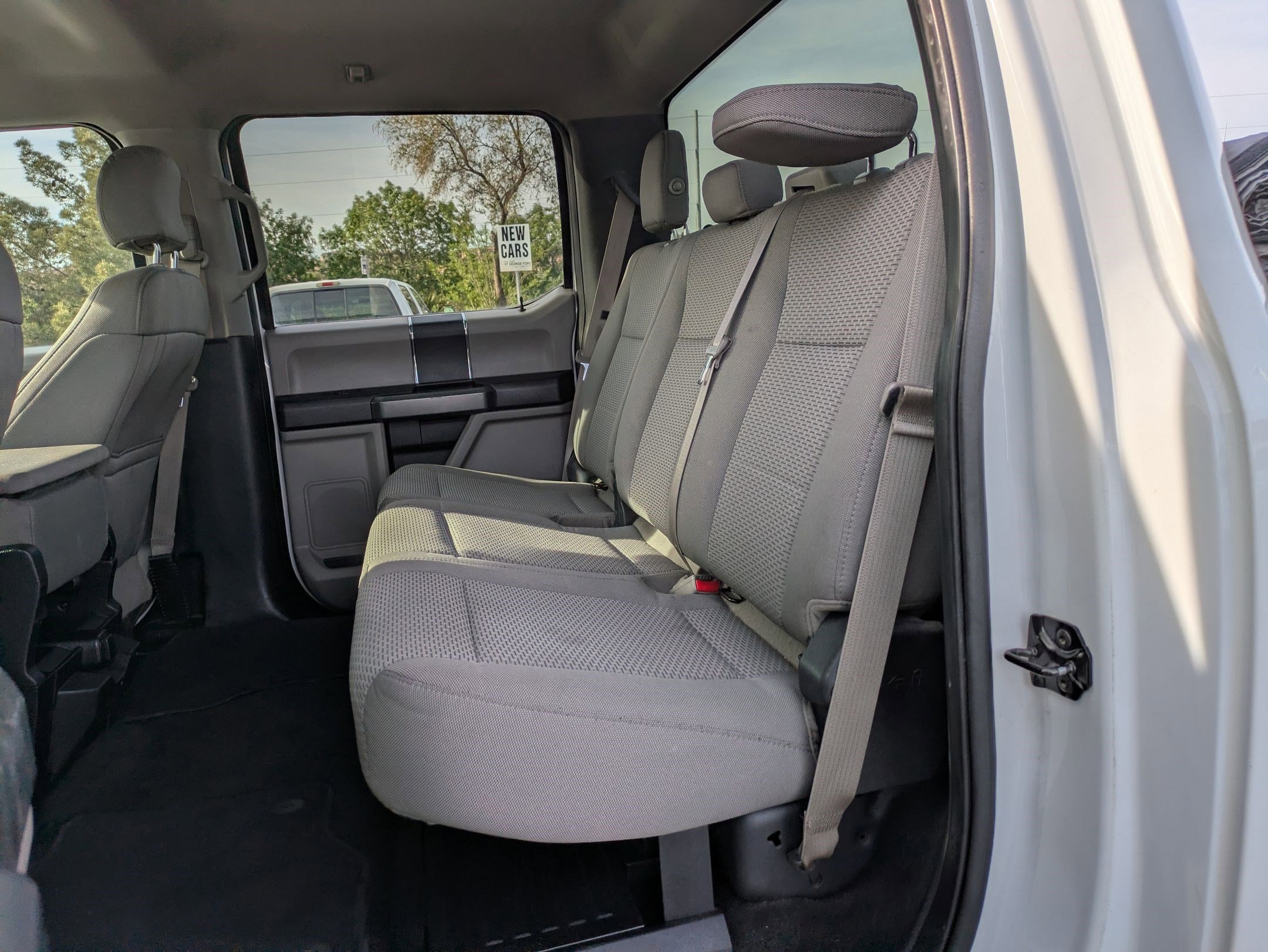 Used 2017 Ford F250 XLT image 24