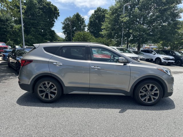 Used 2017 Hyundai Santa Fe Sport w/ 2.0T Ultimate Tech Package 05 FWD image 5