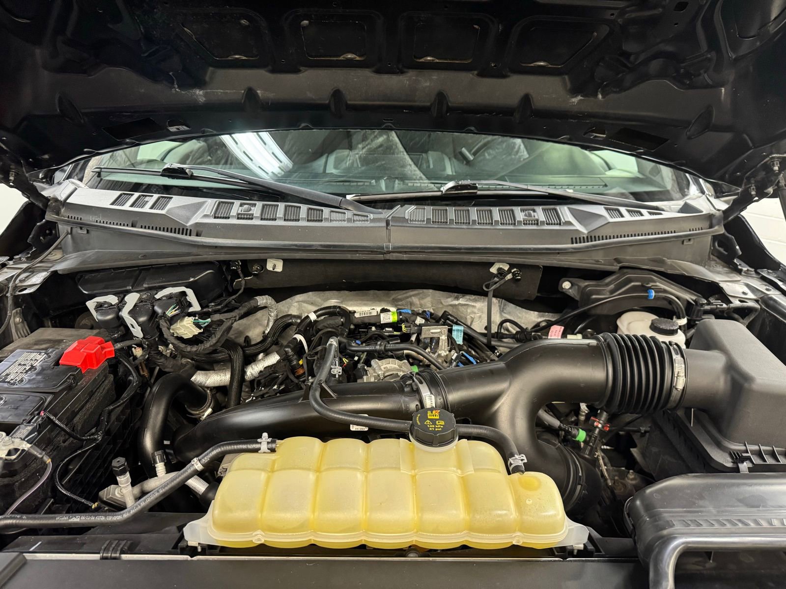 Used 2020 Ford F150 XL w/ Equipment Group 101A Mid image 11