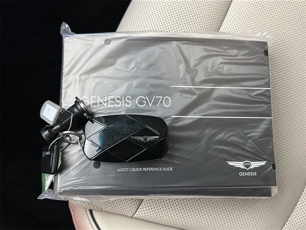 New 2026 Genesis GV70 2.5T Advanced image 28