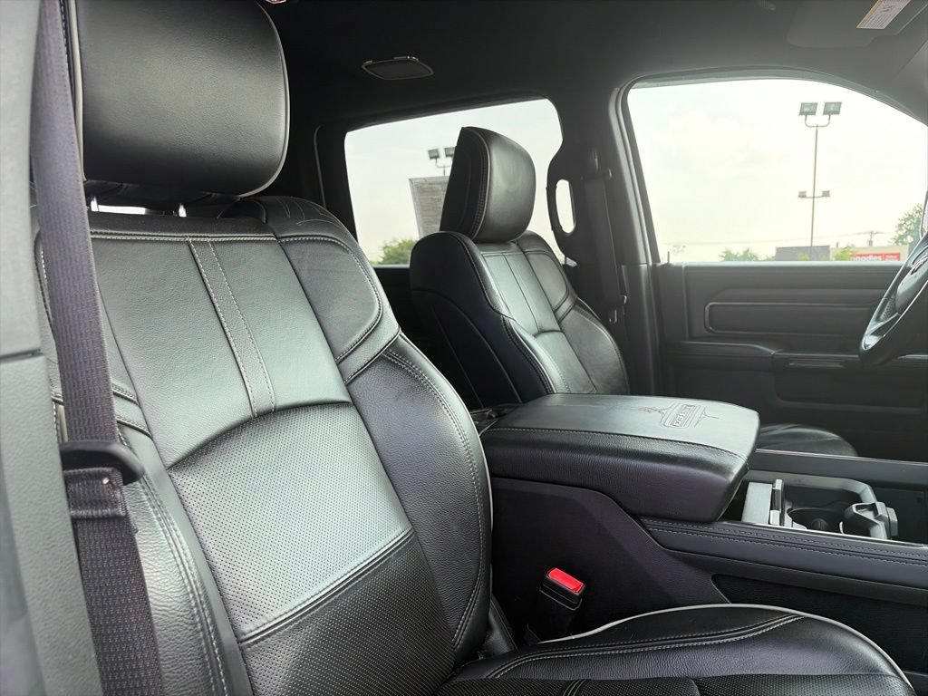 Used 2022 RAM 3500 Limited AWD/4WD image 43