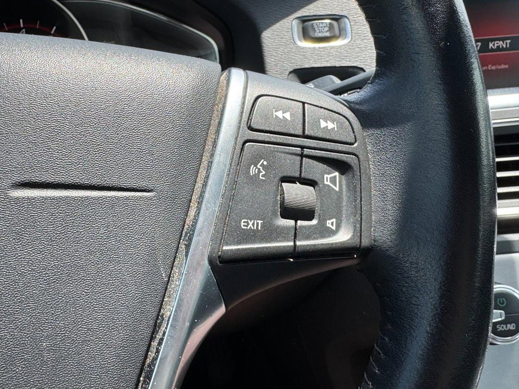 Used 2017 Volvo S60 T5 Inscription AWD/4WD image 19