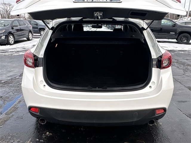 Used 2016 MAZDA MAZDA3 s Grand Touring image 27