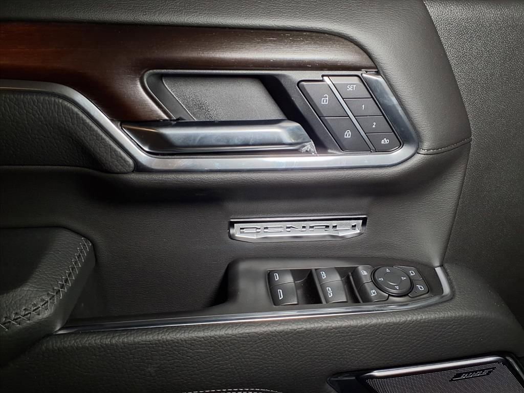 New 2025 GMC Sierra 1500 Denali image 16