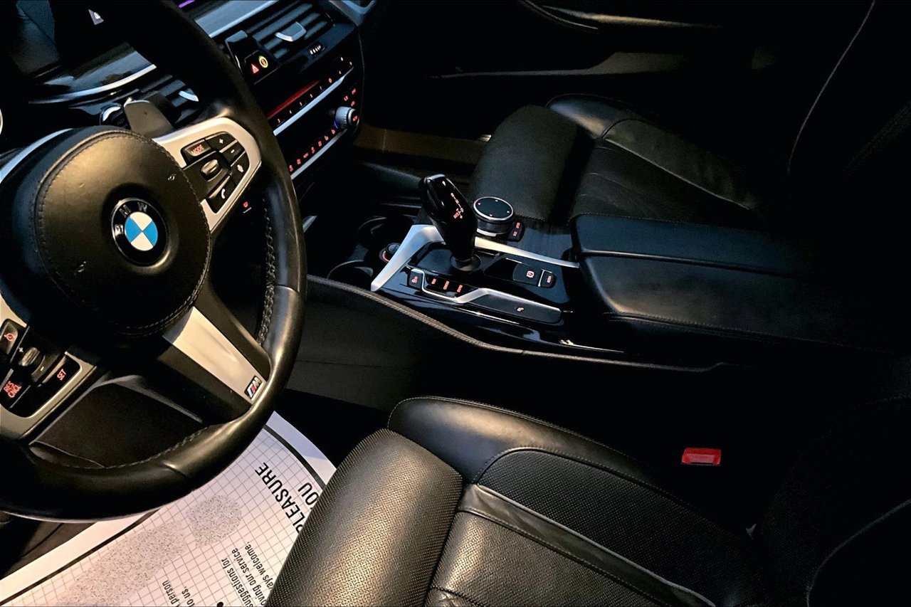 Used 2018 BMW 540i image 18
