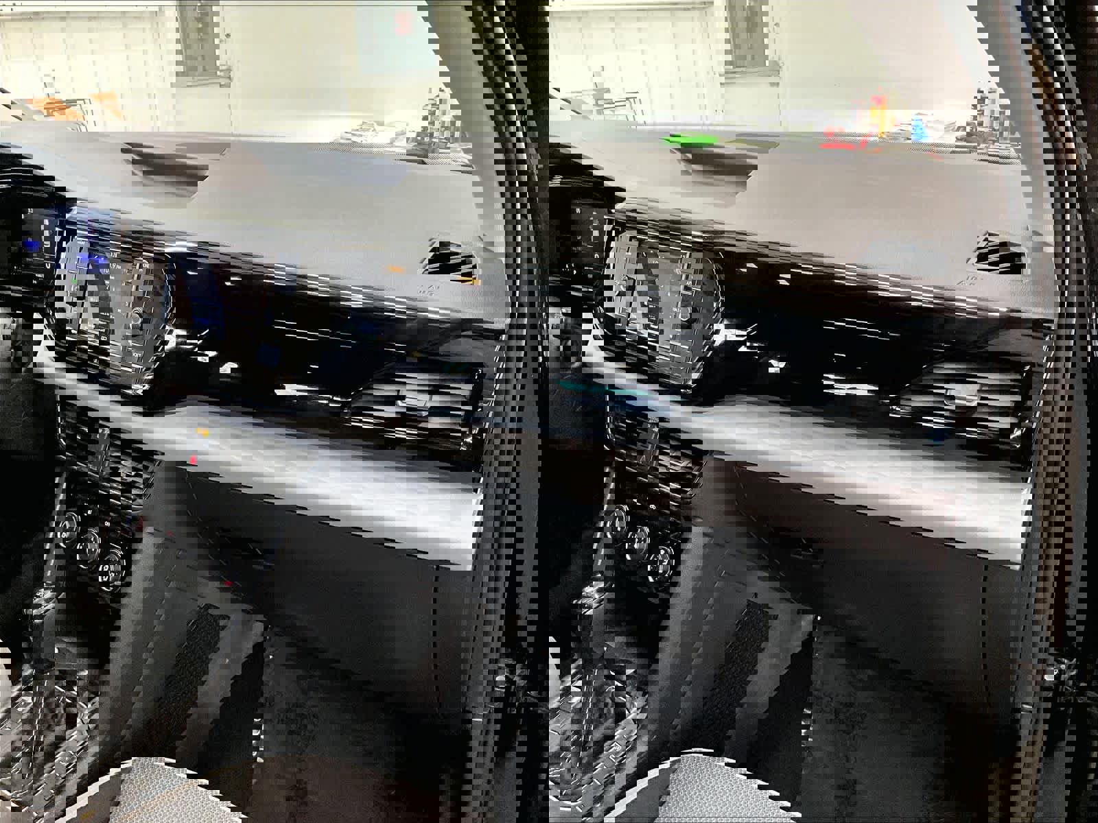 Used 2023 Volkswagen Taos S image 18