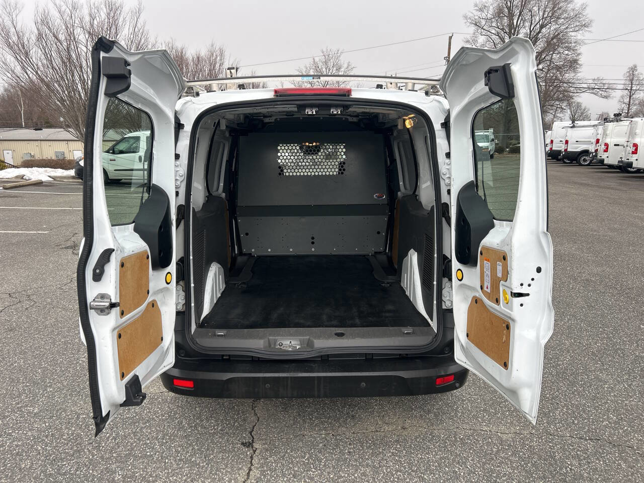 Used 2019 Ford Transit Connect XL FWD image 25