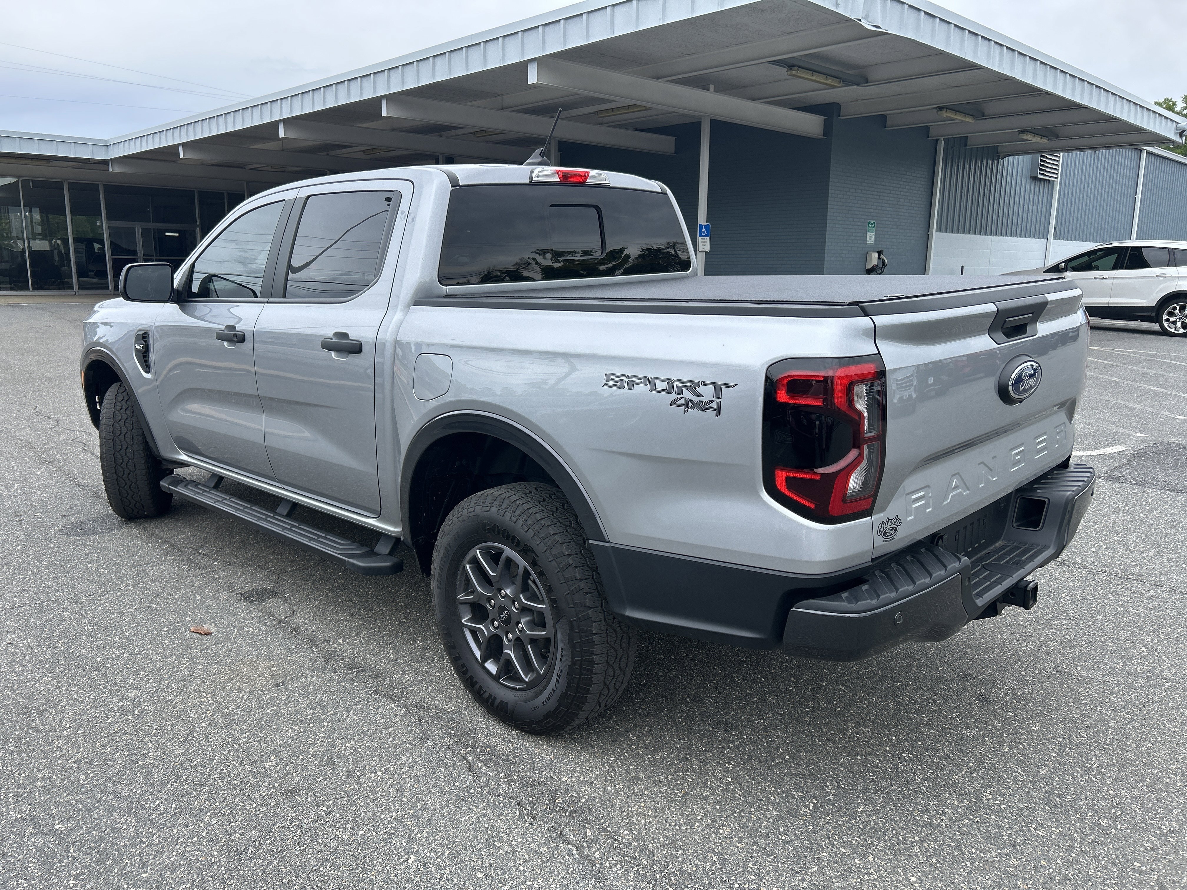 Certified 2024 Ford Ranger XLT w/ Trailer Tow Package AWD/4WD image 5