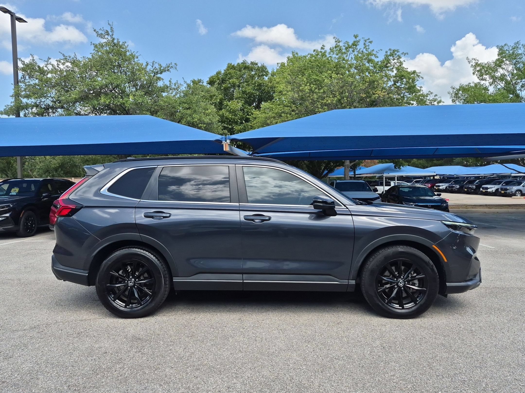 Used 2024 Honda CR-V Sport-L image 2